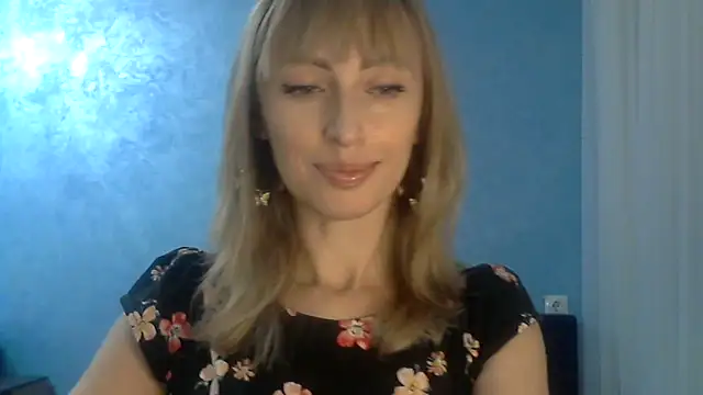 EffectMaya online show from March 22, 2025, 7:53 pm