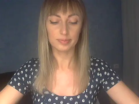 EffectMaya online show from January 10, 2026, 4:02 pm