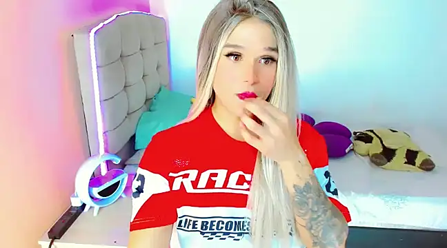 Snapshot of TaylorMon chatting on March 12, 2025, 5:57 am TaylorMon online show from March 12, 2025, 5:57 am