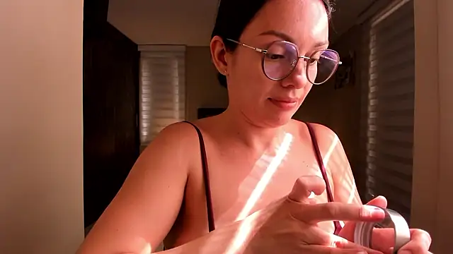 anabel 025 online show from January 16, 2026, 3:27 pm