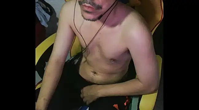 cloudyth1994 online show from March 16, 2025, 9:37 pm