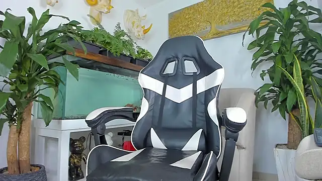 Johnnygrayson1 online show from April 15, 2026, 12:05 am