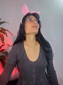 NayeCloud online show from March 31, 2026, 10:12 pm