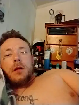 dadyyD95 online show from April 10, 2026, 12:23 pm