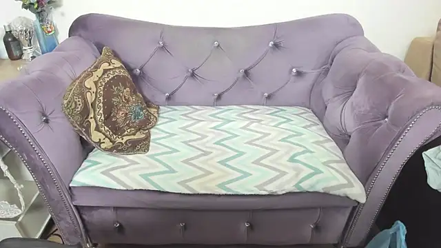 fashiona online show from February 1, 2026, 10:35 am