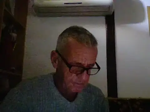 Snapshot of Freddy1962 chatting on December 14, 2024, 7:14 pm Freddy1962 online show from December 14, 2024, 7:14 pm