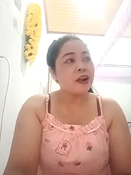 Snapshot of Sexy-bigtits2024 chatting on January 5, 2025, 1:03 am Sexy-bigtits2024 online show from January 5, 2025, 1:03 am