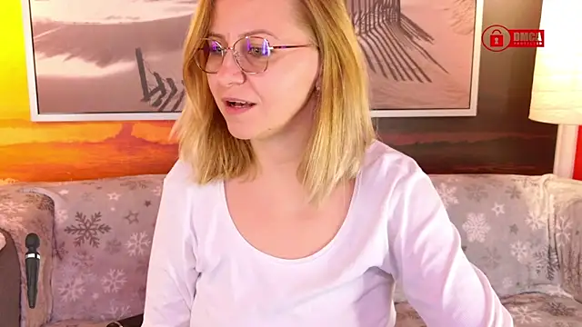 Snapshot of BigBoobsARRI chatting on December 16, 2025, 2:21 pm BigBoobsARRI online show from December 16, 2025, 2:21 pm