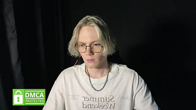 Keytaro online show from May 15, 2026, 12:30 am