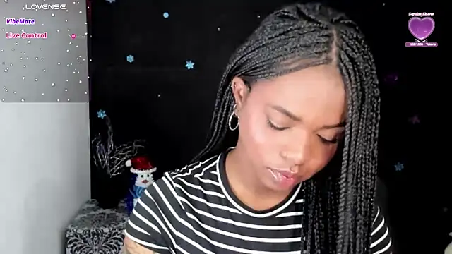 Snapshot of Marce_22 chatting on December 3, 2025, 3:07 am Marce 22 online show from December 3, 2025, 3:07 am