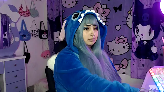 Snapshot of lussyevans24 chatting on October 7, 2025, 5:19 am lussyevans24 online show from October 7, 2025, 5:19 am