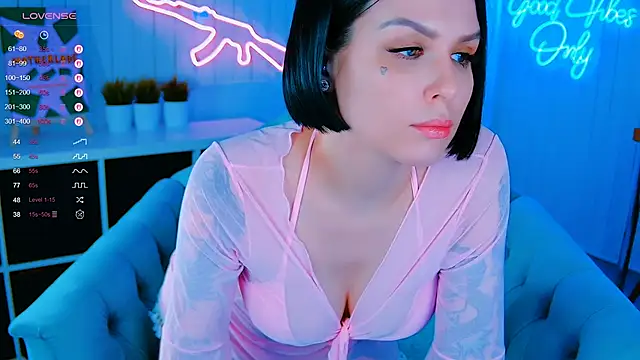 Snapshot of My_toys_pink chatting on November 23, 2025, 6:40 pm My toys pink online show from November 23, 2025, 6:40 pm