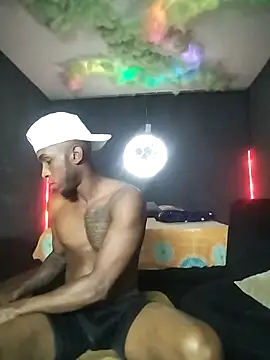 Snapshot of Ostinsanto chatting on November 26, 2025, 2:55 am Ostinsanto online show from November 26, 2025, 2:55 am