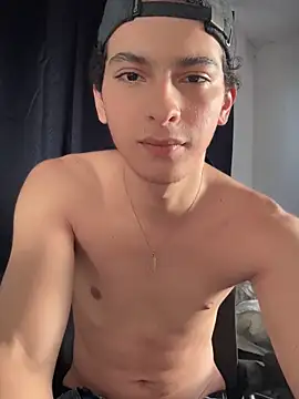 Snapshot of cybercosmiiic chatting on September 10, 2025, 9:14 pm cybercosmiiic online show from September 10, 2025, 9:14 pm