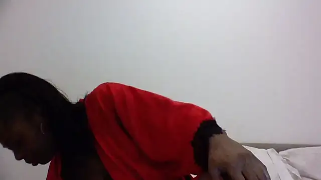 Cinderella Jewels  online show from December 3, 2025, 5:19 am