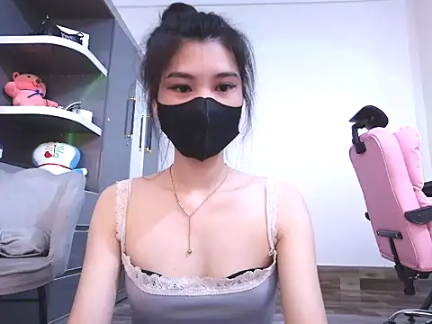 Baby-sexygirl01 online show from April 7, 2026, 4:20 pm