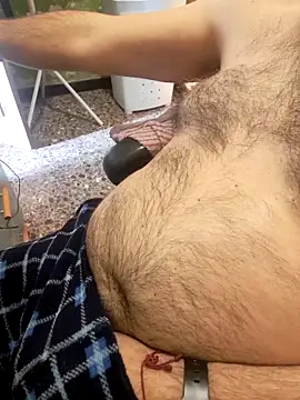 Snapshot of Escondido52 chatting on February 7, 2025, 9:37 am Escondido52 online show from February 7, 2025, 9:37 am