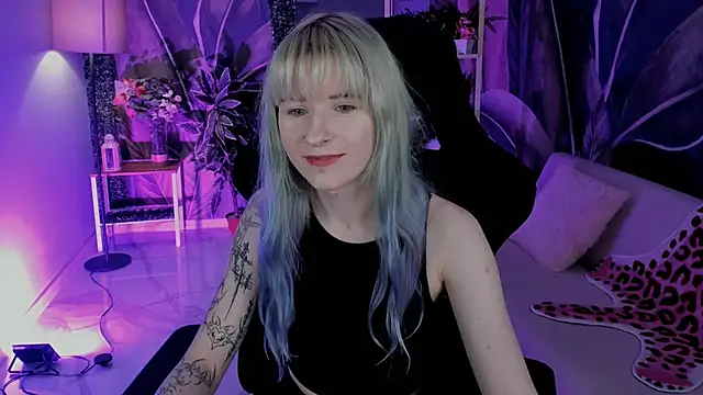 Snapshot of LexiWenford chatting on November 20, 2025, 3:07 am LexiWenford online show from November 20, 2025, 3:07 am