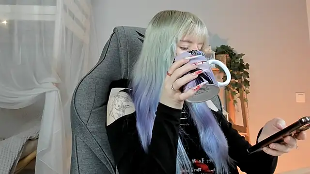 Snapshot of LexiWenford chatting on November 14, 2025, 2:59 am LexiWenford online show from November 14, 2025, 2:59 am