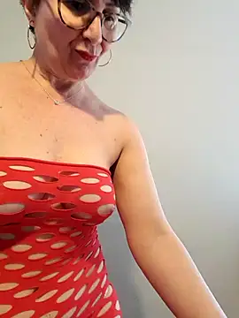 Viola8p online show from April 5, 2026, 10:33 am