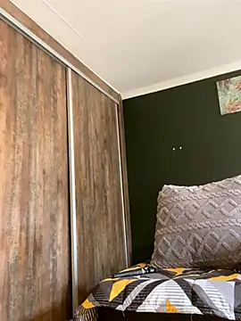 Snapshot of DiamondGoddes chatting on November 4, 2025, 9:57 am DiamondGoddes online show from November 4, 2025, 9:57 am