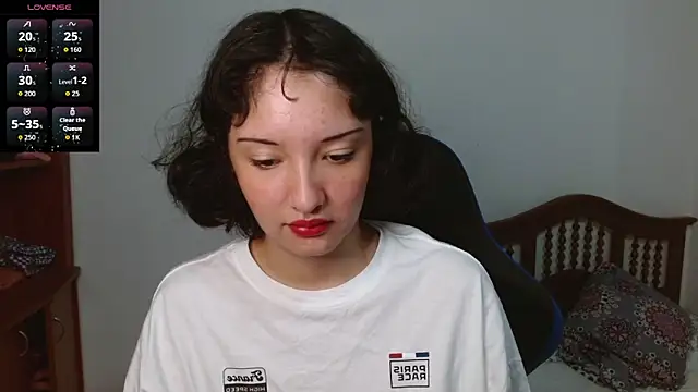 alexaa08 online show from September 15, 2025, 12:16 pm