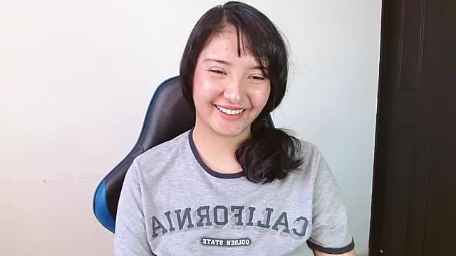alexaa08 online show from June 25, 2026, 9:31 pm