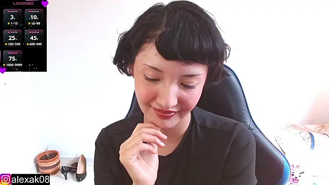 alexaa08 online show from March 12, 2025, 8:09 pm