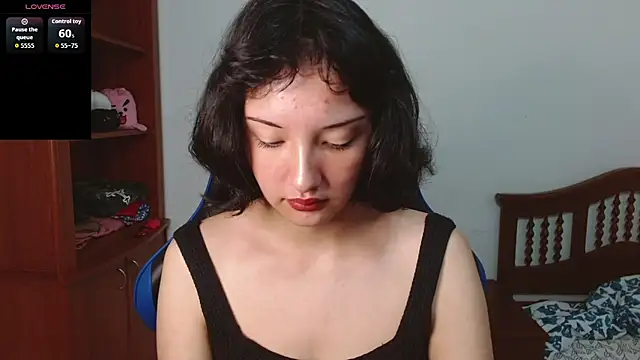 alexaa08 online show from September 18, 2025, 1:58 pm