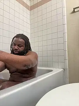 Snapshot of saddlewalker35 chatting on January 17, 2025, 1:36 am saddlewalker35 online show from January 17, 2025, 1:36 am