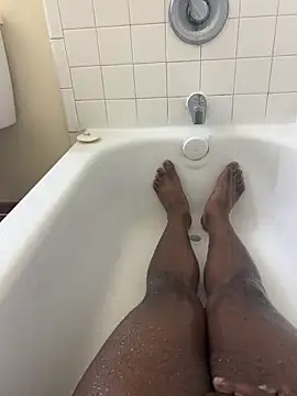 Snapshot of saddlewalker35 chatting on January 16, 2025, 1:58 am saddlewalker35 online show from January 16, 2025, 1:58 am