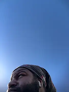 Snapshot of saddlewalker35 chatting on March 4, 2025, 4:20 pm saddlewalker35 online show from March 4, 2025, 4:20 pm