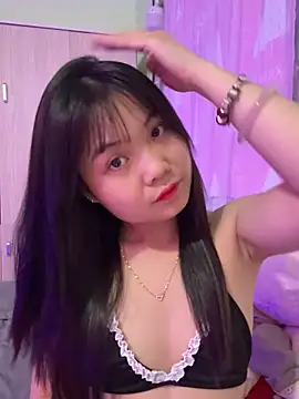 Maeve2k5 online show from October 27, 2025, 11:00 am