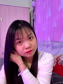 Maeve2k5 online show from November 2, 2025, 11:15 am