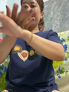 Linaannn online show from February 23, 2026, 12:01 am