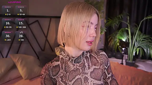 LindaThacker online show from March 2, 2026, 4:24 am