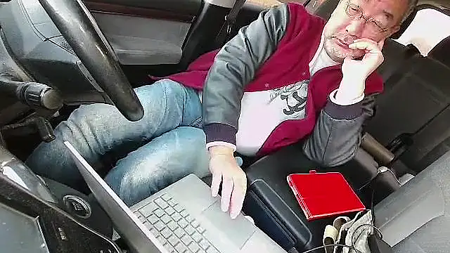 kumao2 online show from November 20, 2025, 5:52 am