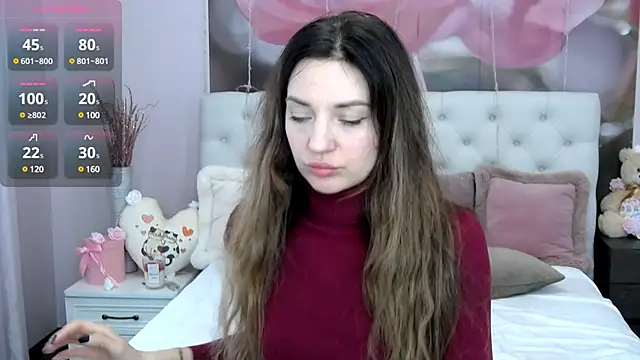 Snapshot of VioletUmi chatting on March 19, 2025, 8:23 am VioletUmi online show from March 19, 2025, 8:23 am