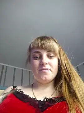 Snapshot of CoddessCrystal chatting on November 12, 2025, 9:02 am CoddessCrystal online show from November 12, 2025, 9:02 am