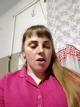 Snapshot of CoddessCrystal chatting on March 17, 2025, 5:27 pm CoddessCrystal online show from March 17, 2025, 5:27 pm