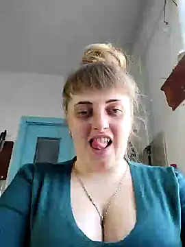 Snapshot of CoddessCrystal chatting on March 18, 2025, 8:50 am CoddessCrystal online show from March 18, 2025, 8:50 am