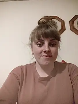 CoddessCrystal online show from April 12, 2026, 6:00 pm