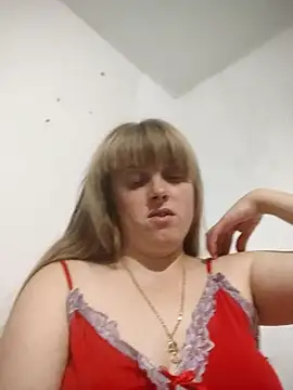 Snapshot of CoddessCrystal chatting on October 5, 2025, 6:31 pm CoddessCrystal online show from October 5, 2025, 6:31 pm