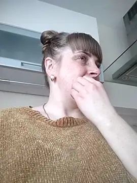 CoddessCrystal online show from March 9, 2026, 8:18 am