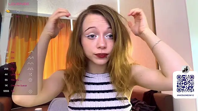  SofiaBrown online show from May 6, 2026, 11:03 am