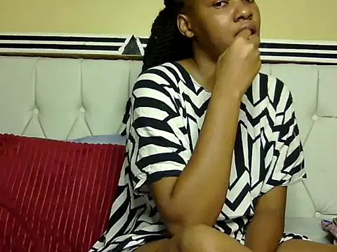 Jay Vee online show from February 12, 2026, 2:33 am