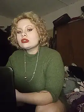 tiredcamgirI online show from May 17, 2026, 3:06 am