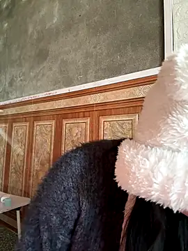 Snapshot of Anges893 chatting on November 23, 2025, 2:32 am Anges893 online show from November 23, 2025, 2:32 am