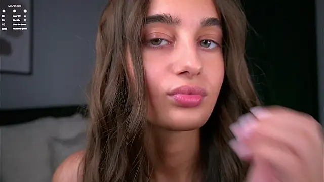 Snapshot of PiquingOgalala chatting on November 11, 2025, 1:00 am PiquingOgalala online show from November 11, 2025, 1:00 am