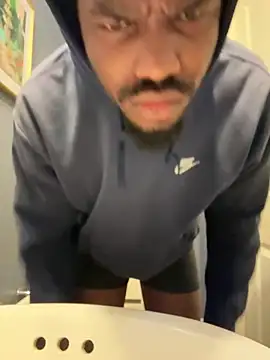 Snapshot of zerodaddydom chatting on January 22, 2025, 12:06 pm zerodaddydom online show from January 22, 2025, 12:06 pm